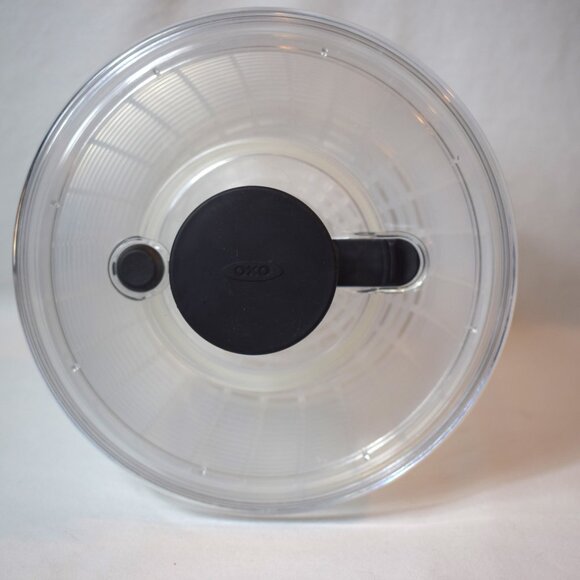 Oxo Softworks 8 Inch Little Salad and Herb Spinner - Picture 4 of 5